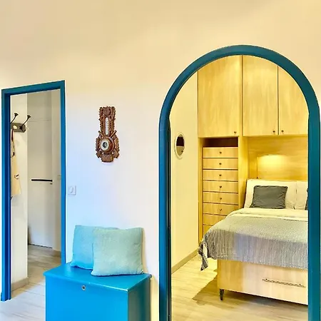 Nautical Living In The Sought-after Port Apartment